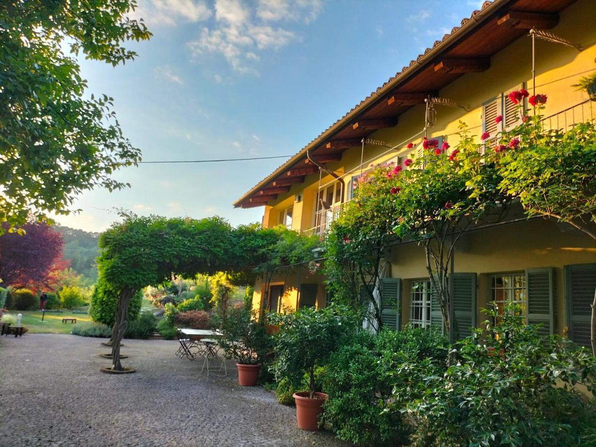 Sotto La Luna Bruna B&B Cocconato Exterior photo